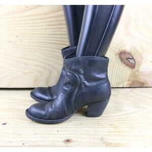 Born Boots Womens 9.5M Black Leather Anny Ankle Bootie Zip Shoes